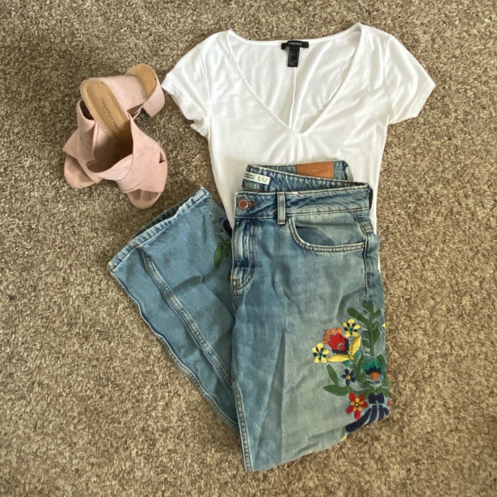 ZARA EMBROIDERED FLORAL DENIM